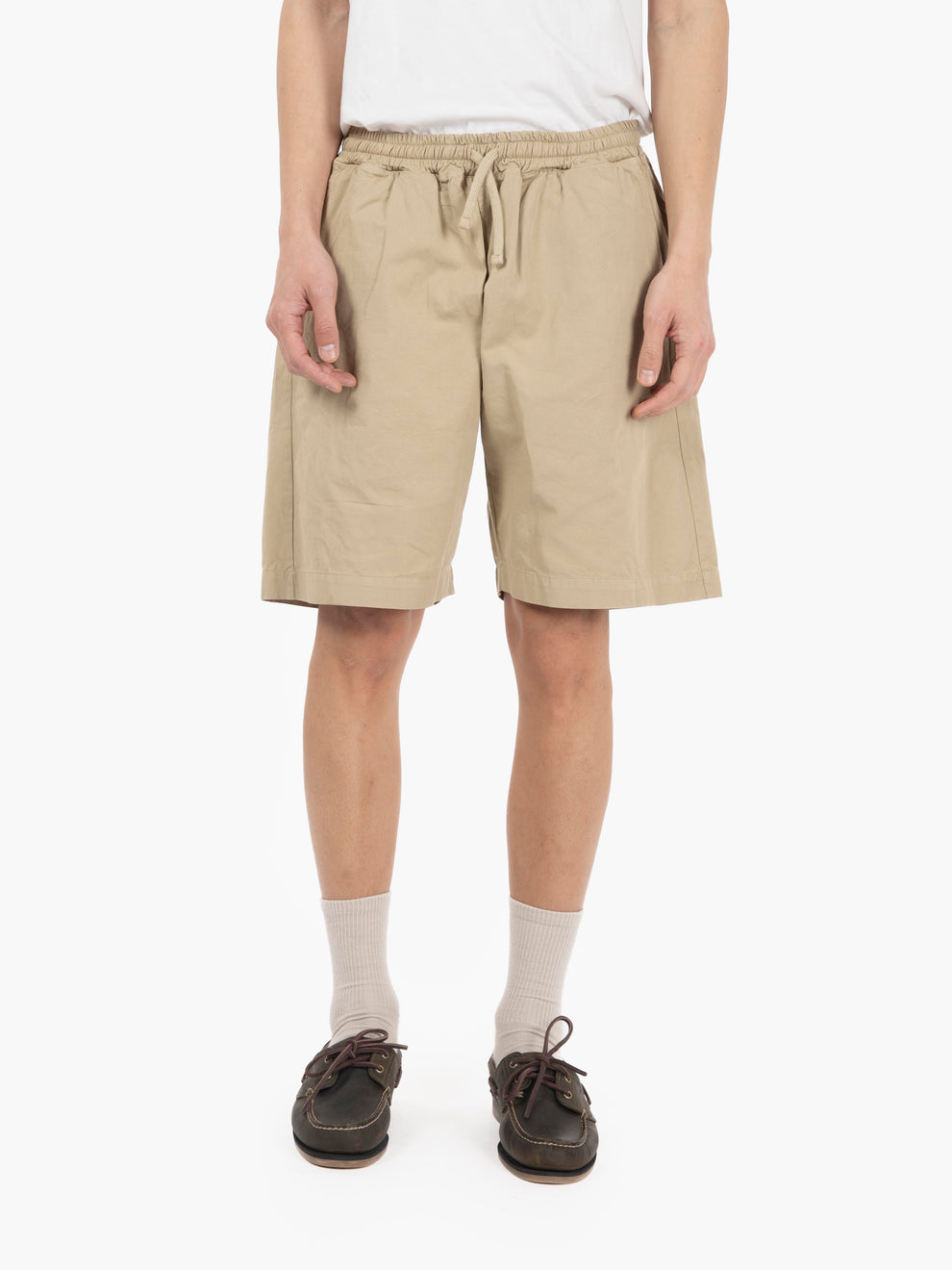 Bermuda shorts with drawstring sand