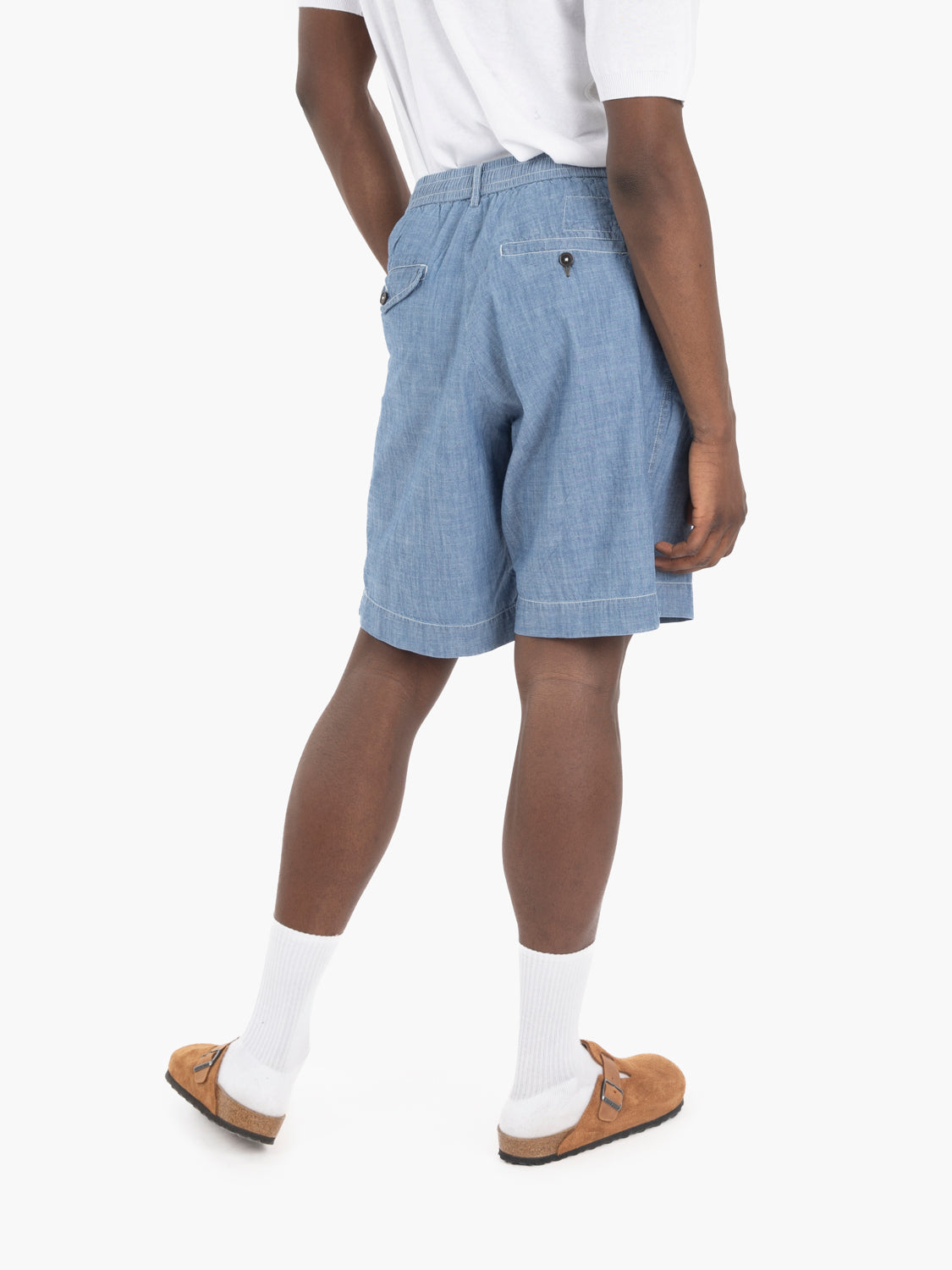Pleated track short washed indigo