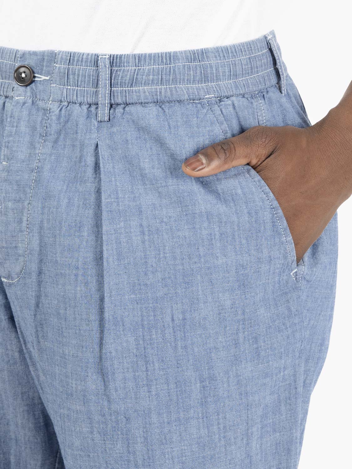 Pleated track short washed indigo