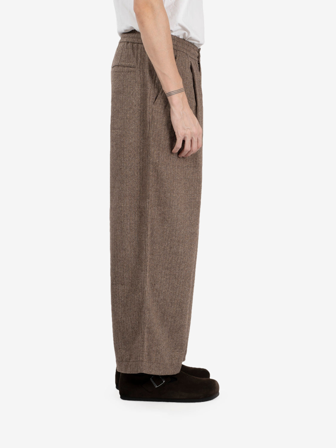 Wool Herringbone Gillespie pant brown