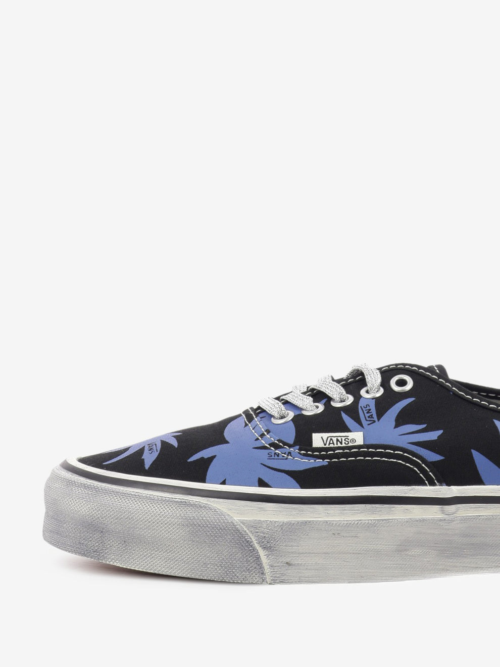 LX Authentic 44 Archive black