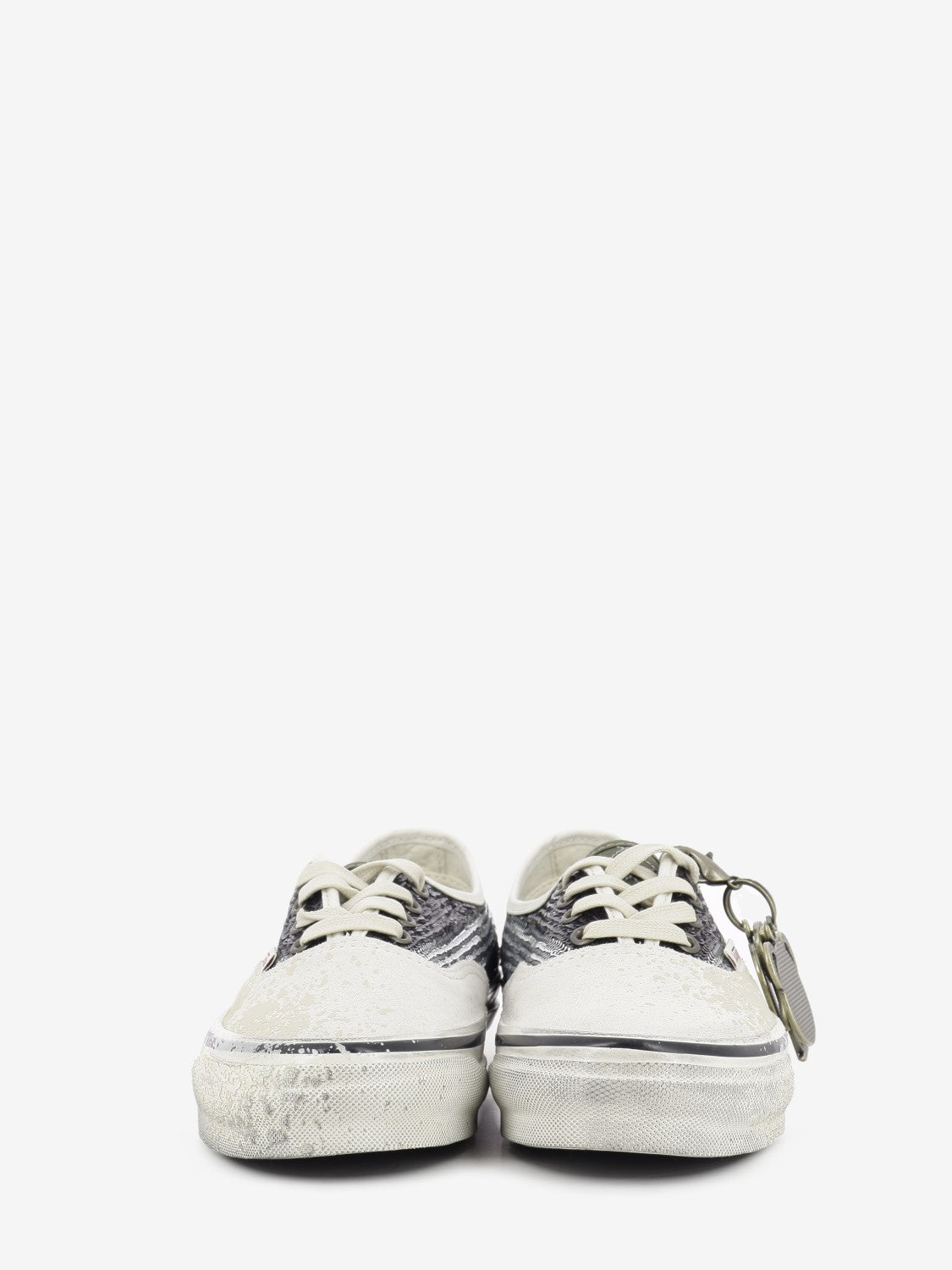 LX Authentic 44 black / white