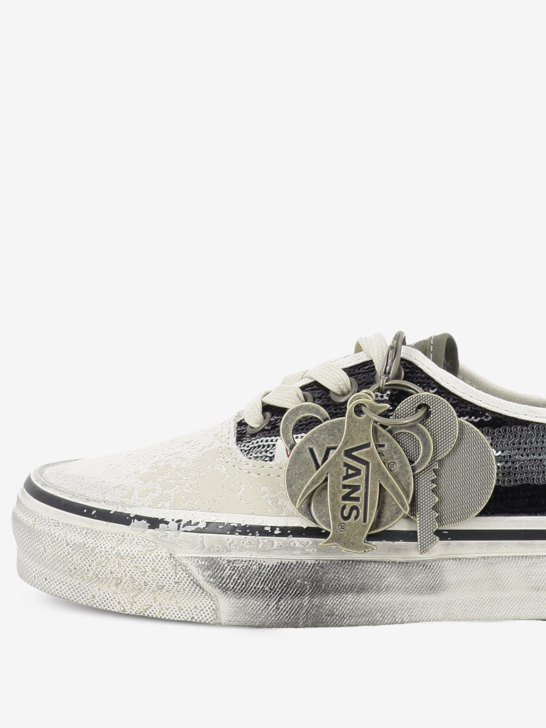 LX Authentic 44 black / white