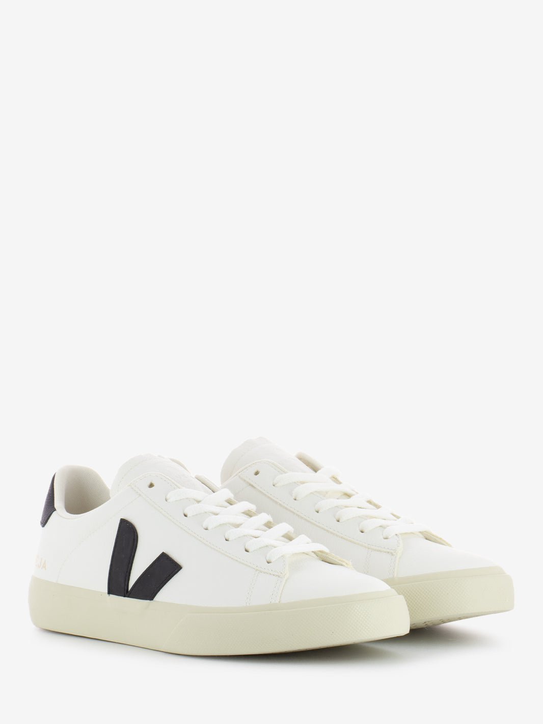 M Campo Chromefree extra white / black