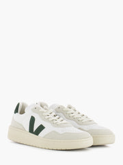 VEJA - Sneakers M V-90 Leather extra white / cyprus