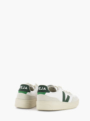 VEJA - Sneakers M V-90 Leather extra white / cyprus