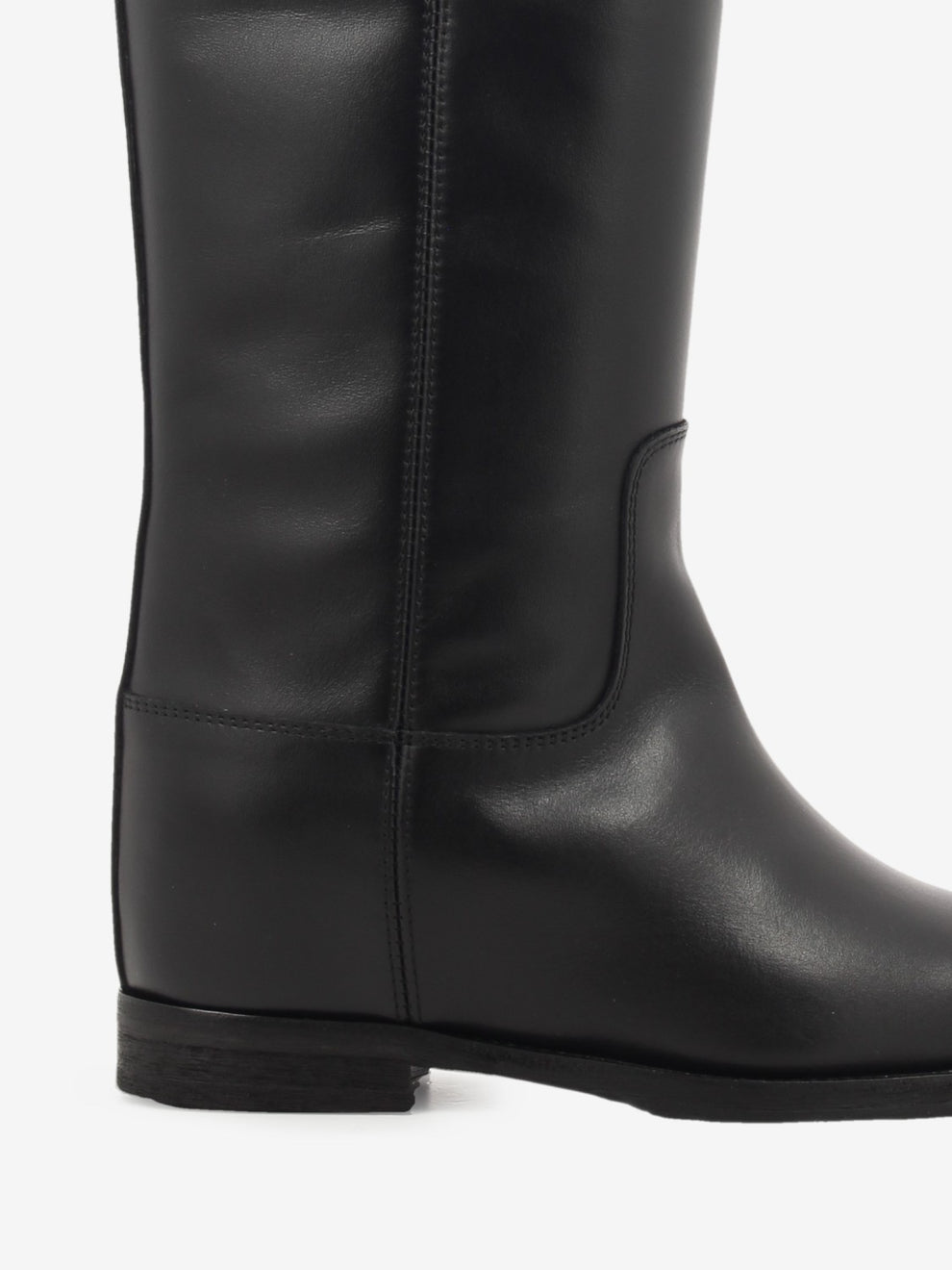 Santa Monica boots with black padlock