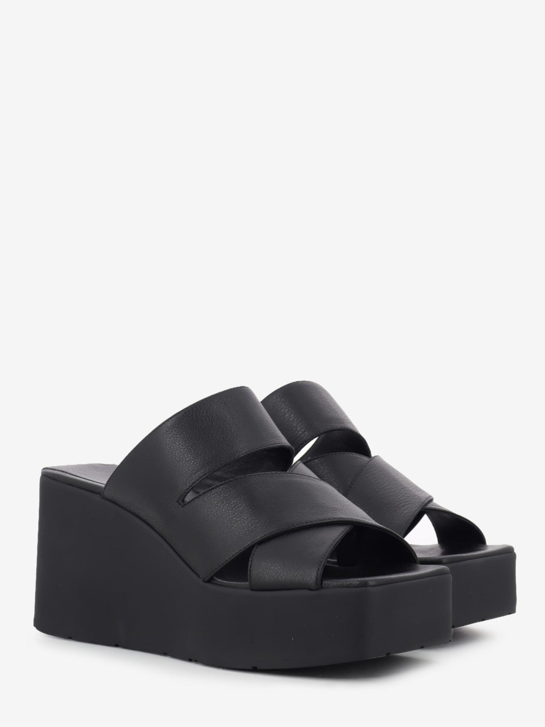 Travel flip-flops black