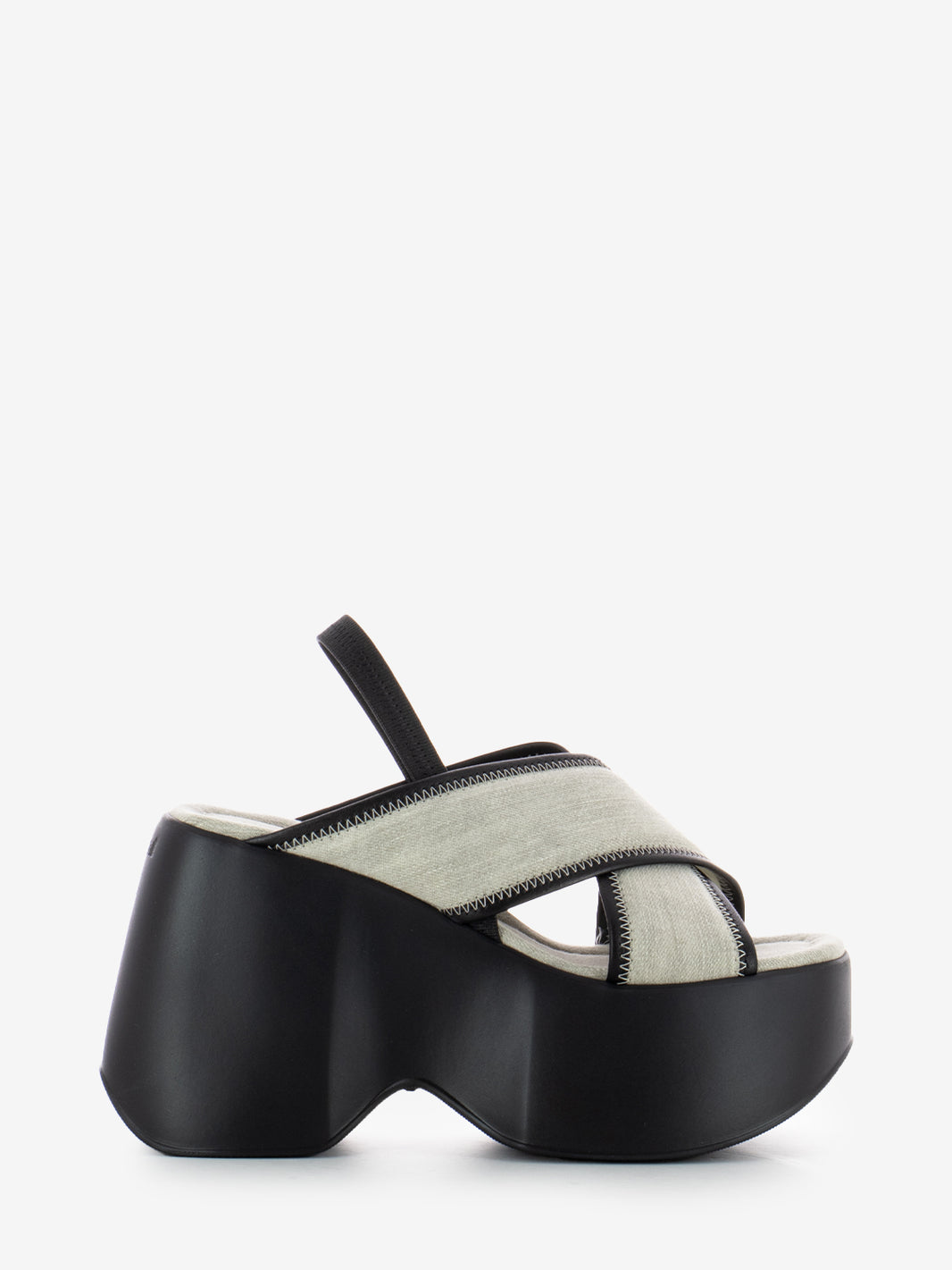 Sandali con zeppa fasce intrecciate grigio / nero