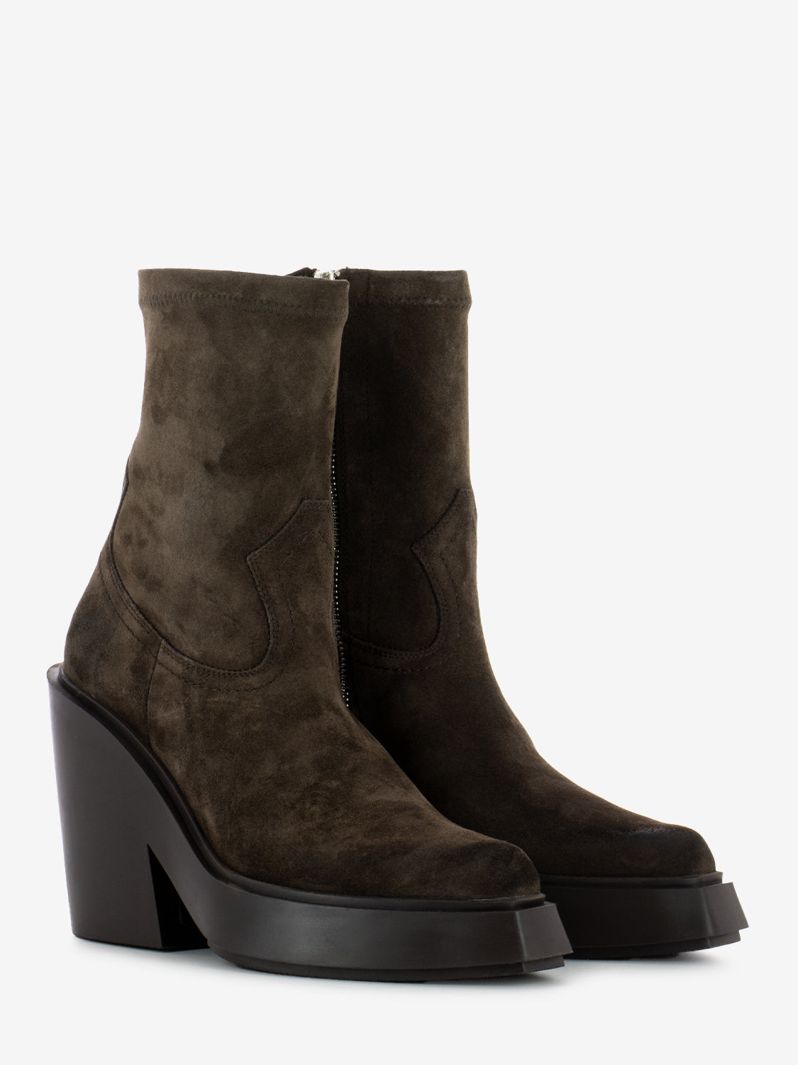 Magnifico 350 brown suede ankle boots