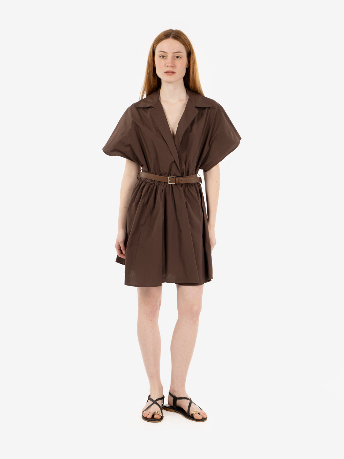 Short dress with brown belt