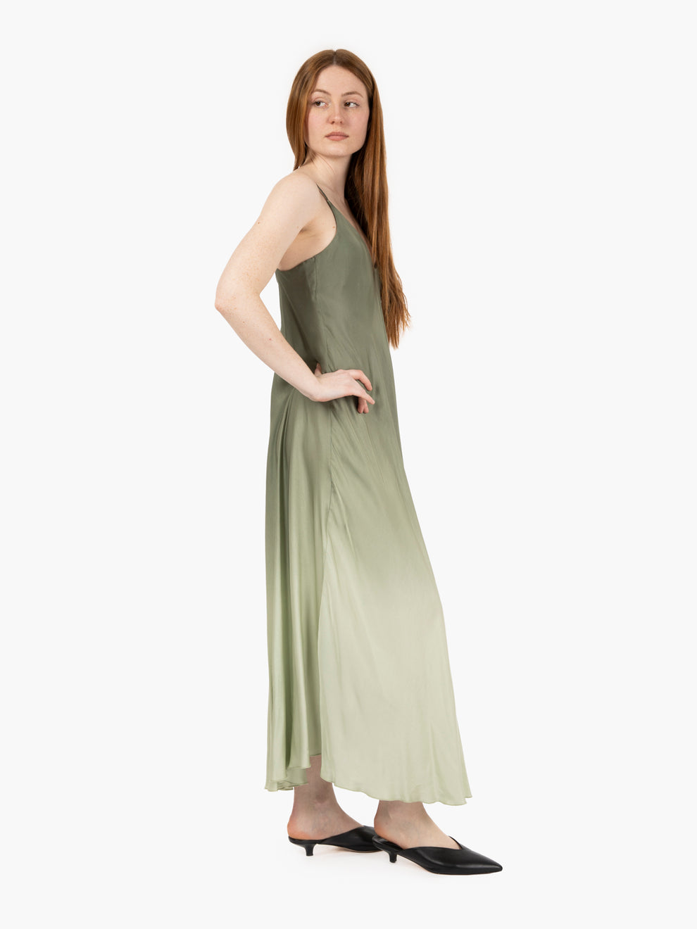 Green degradé satin dress