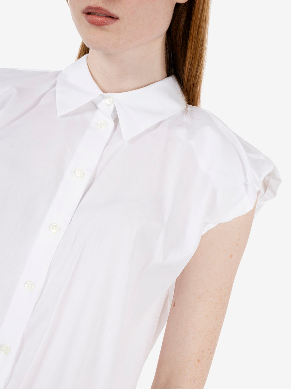 White gathered sleeve shirt