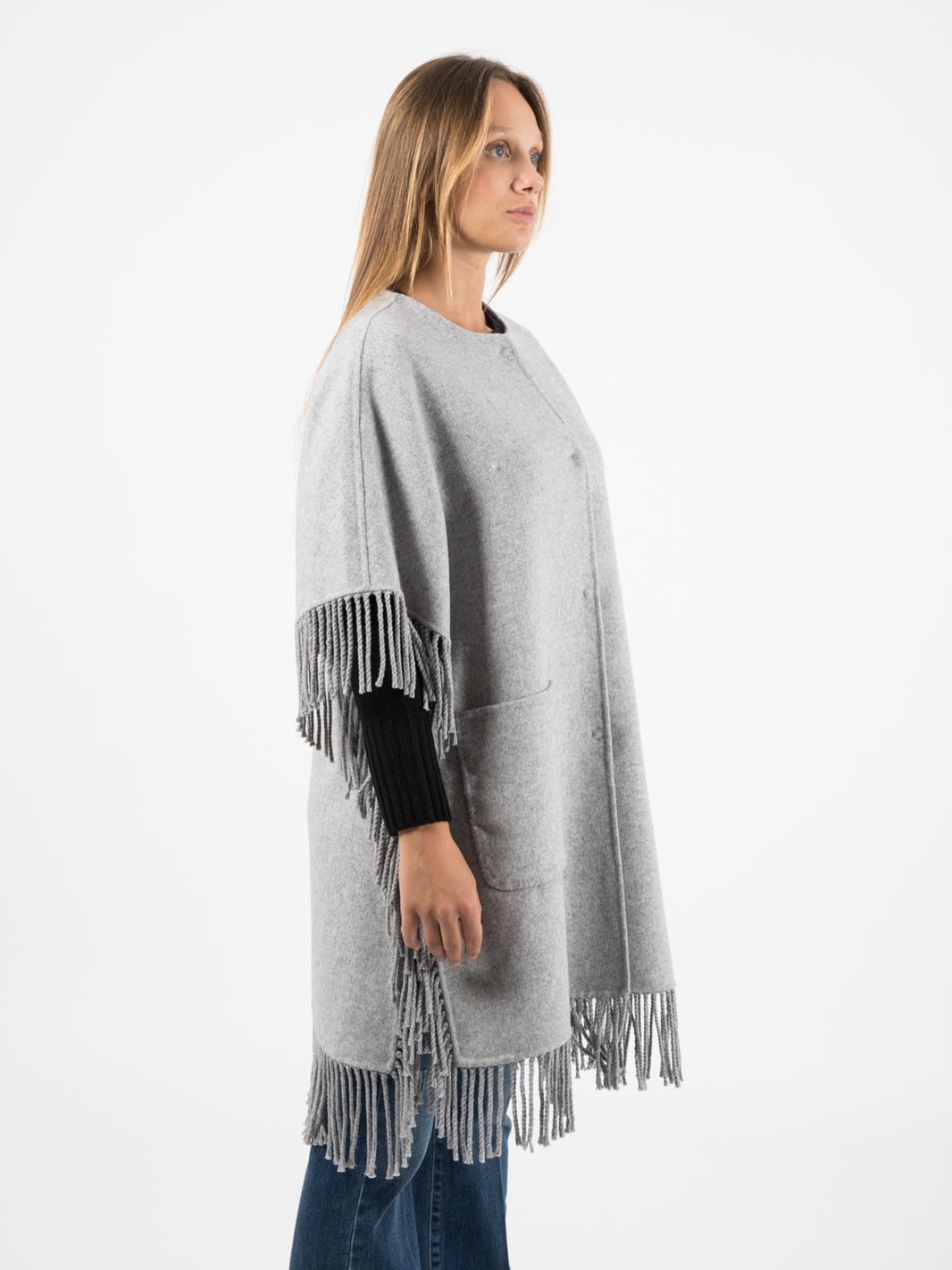 Cappotto in lana con frange grigio melange