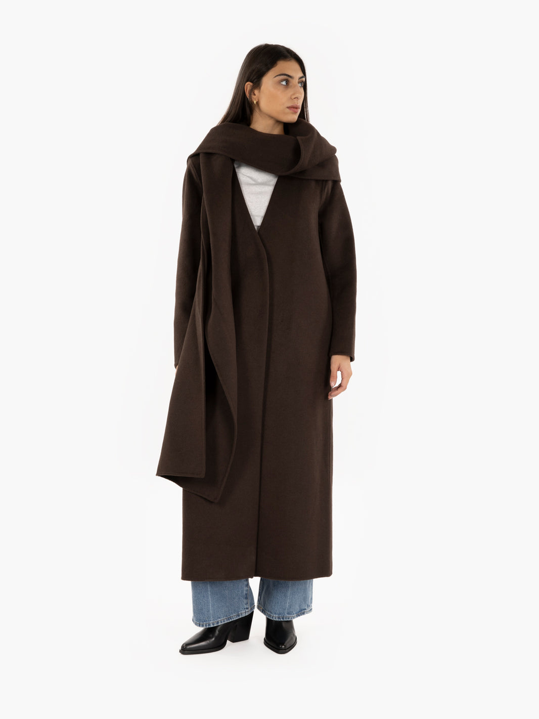 Cappotto over con sciarpa moro