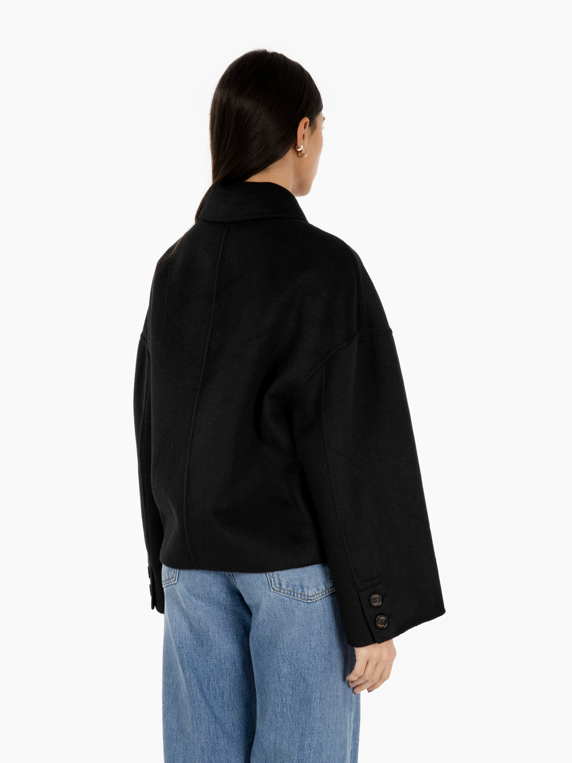 Cappotto corto con colletto blu