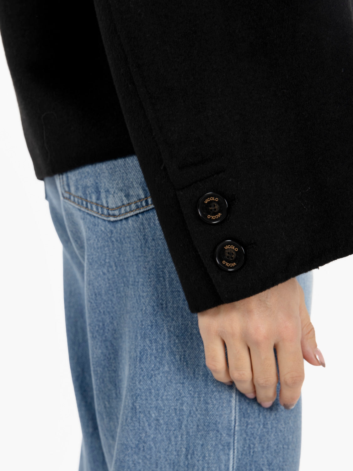 Cappotto corto con colletto blu