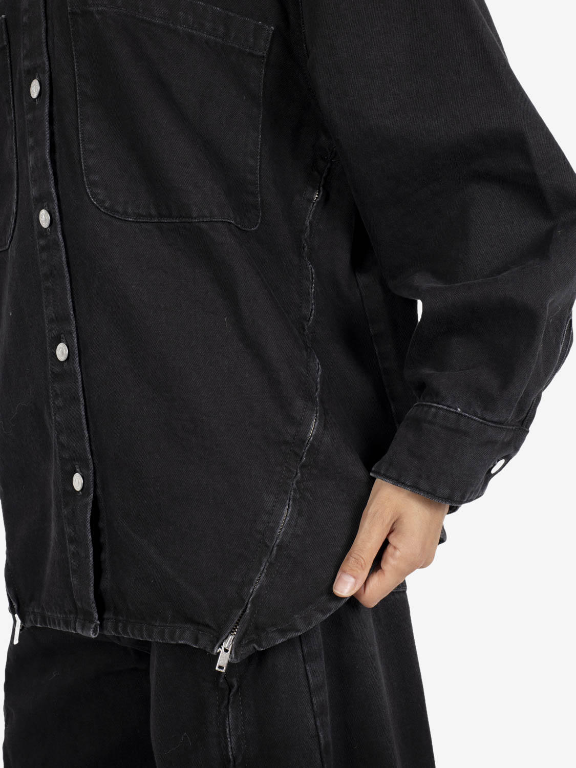 Giacca denim con zip nera