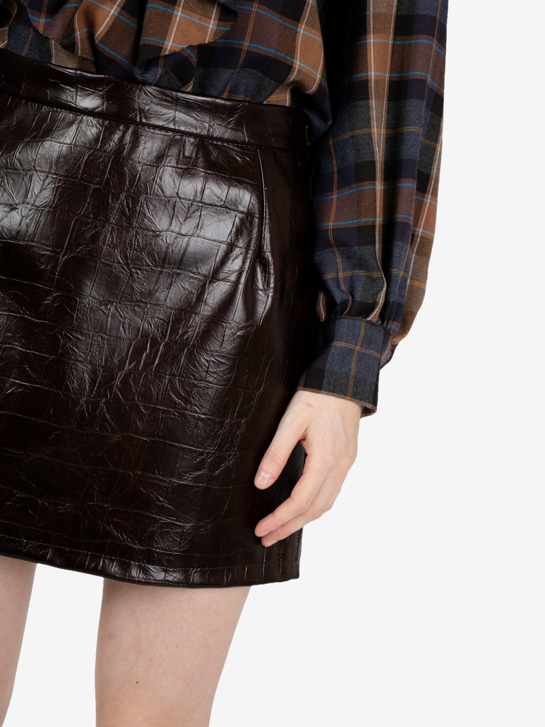 Dark chocolate mini skirt