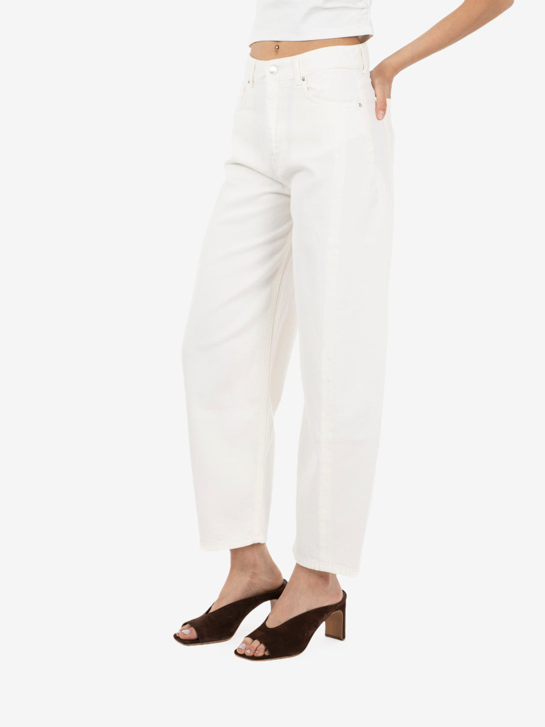 Chiara white barrel jeans