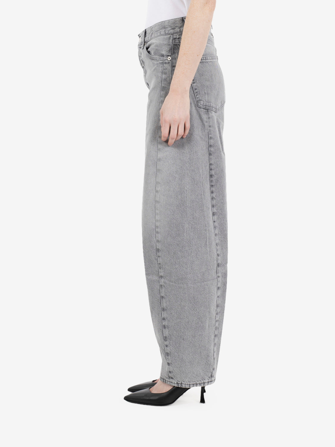 Chiara barrel grey denim jeans