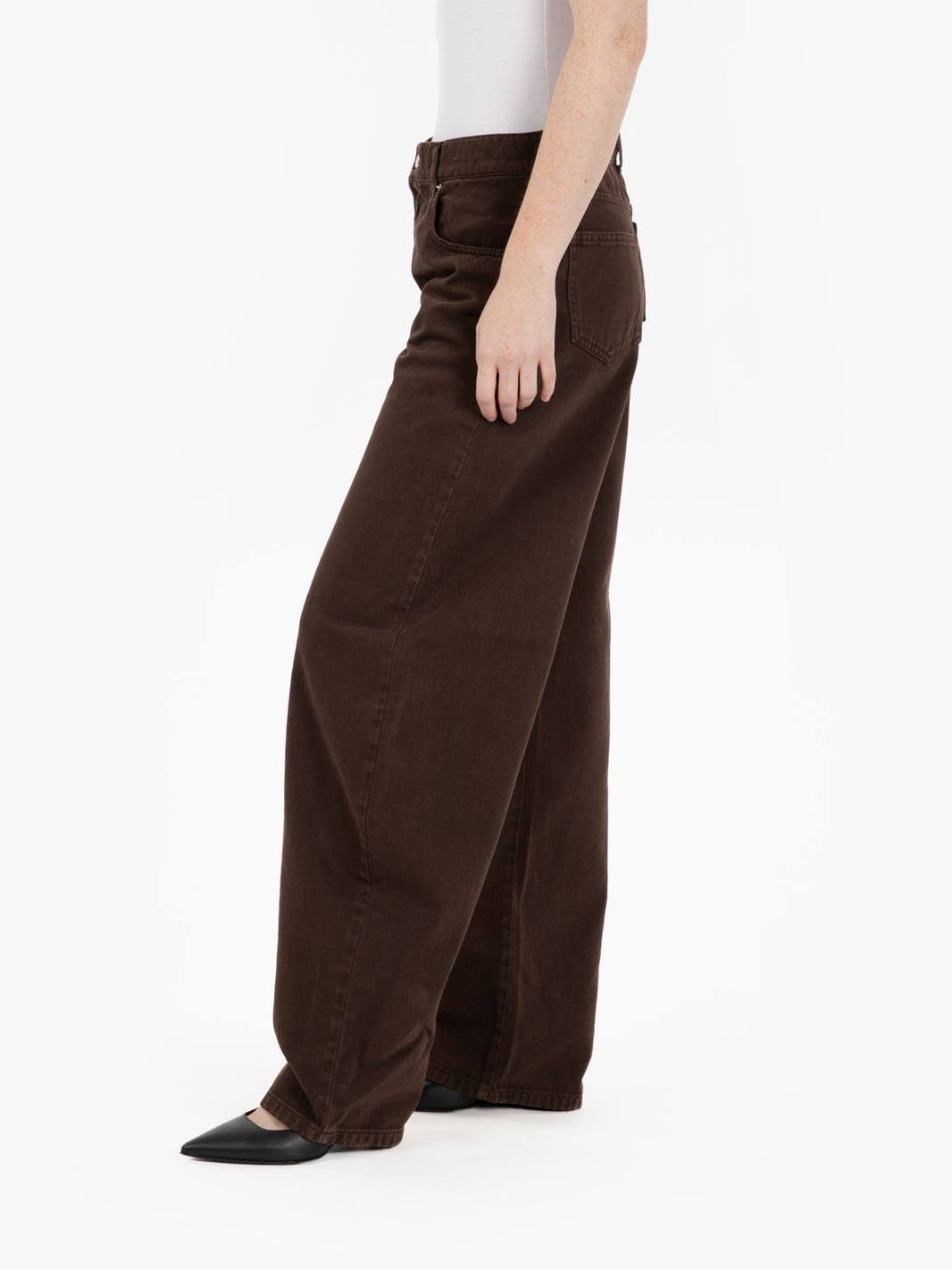 Denise dark brown banana jeans