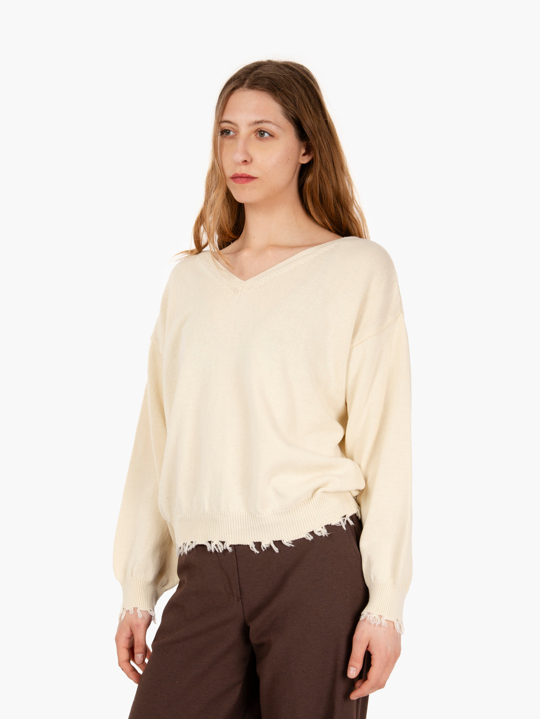 White frayed hem cotton sweater