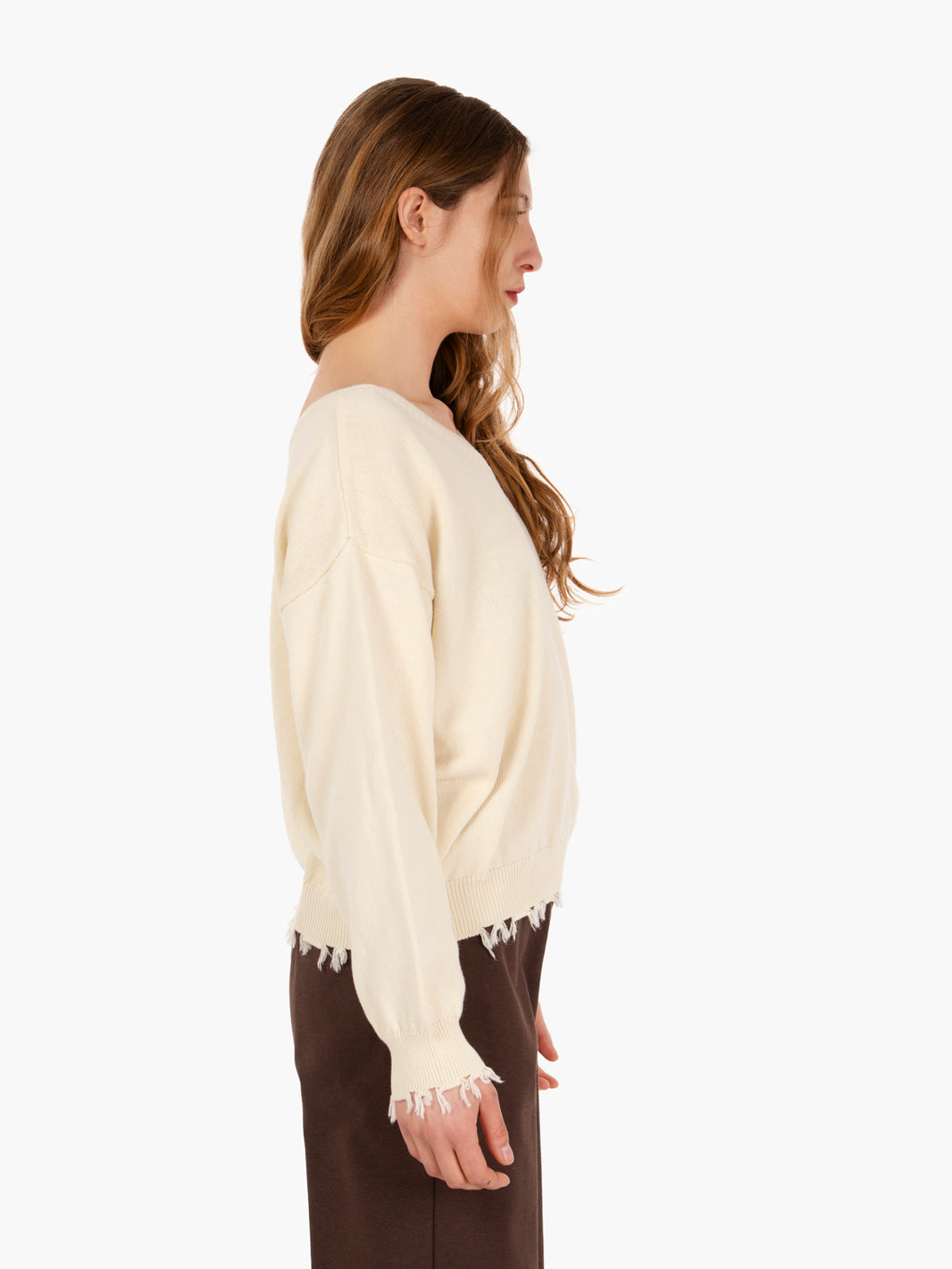 White frayed hem cotton sweater