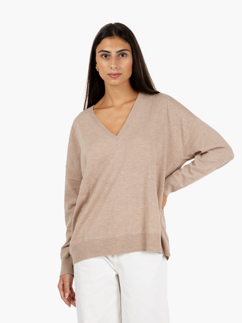 Dove grey V-neck wool sweater