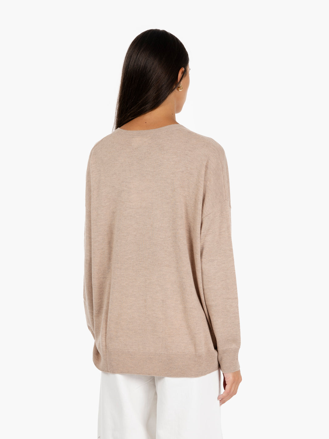 Dove grey V-neck wool sweater