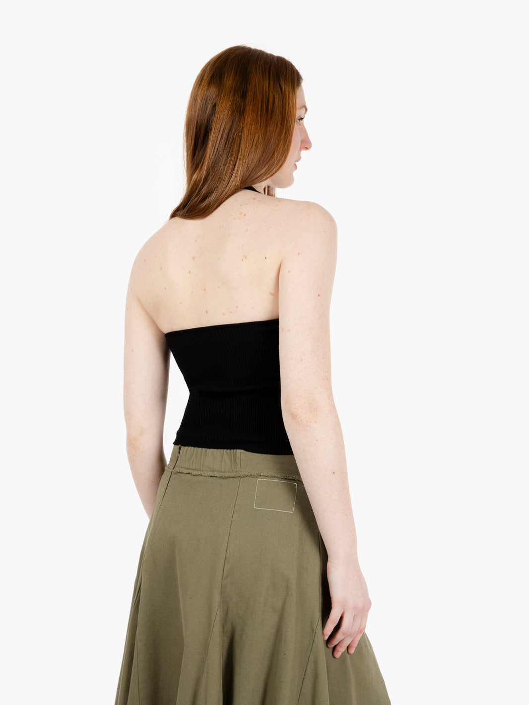 Top collo halter nero