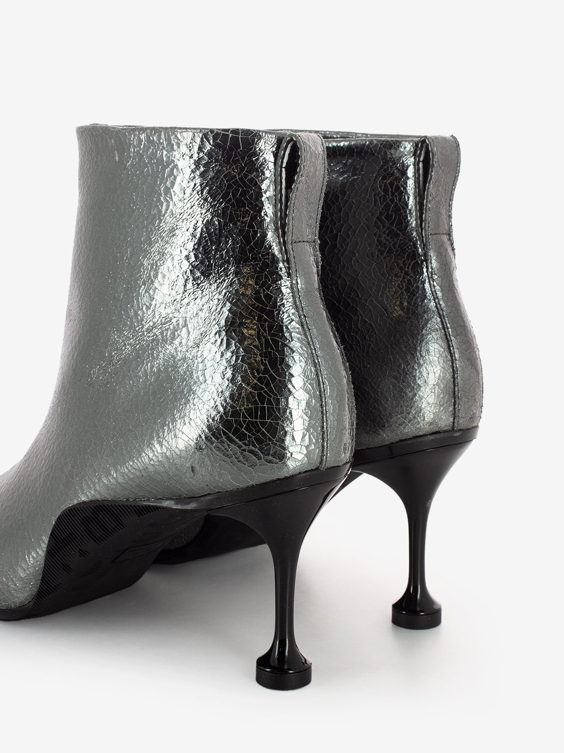 Cosmo Booty laminated Goat skin silver
