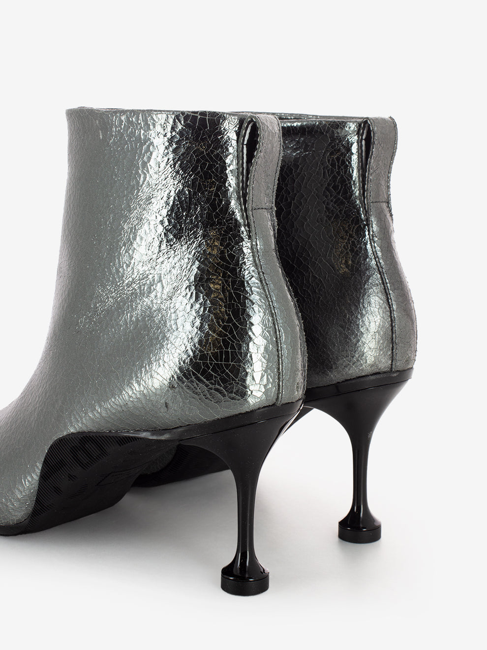 Cosmo Booty laminated Goat skin silver