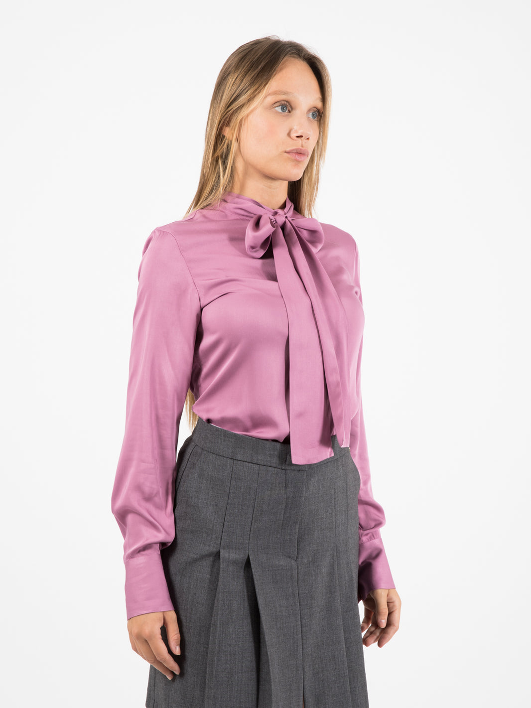 Camicia Pamela con fiocco rosa