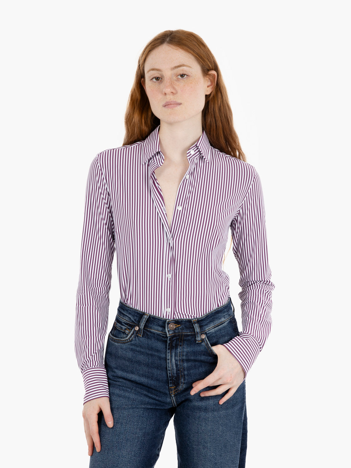 Sara active shirt with burgundy stripes