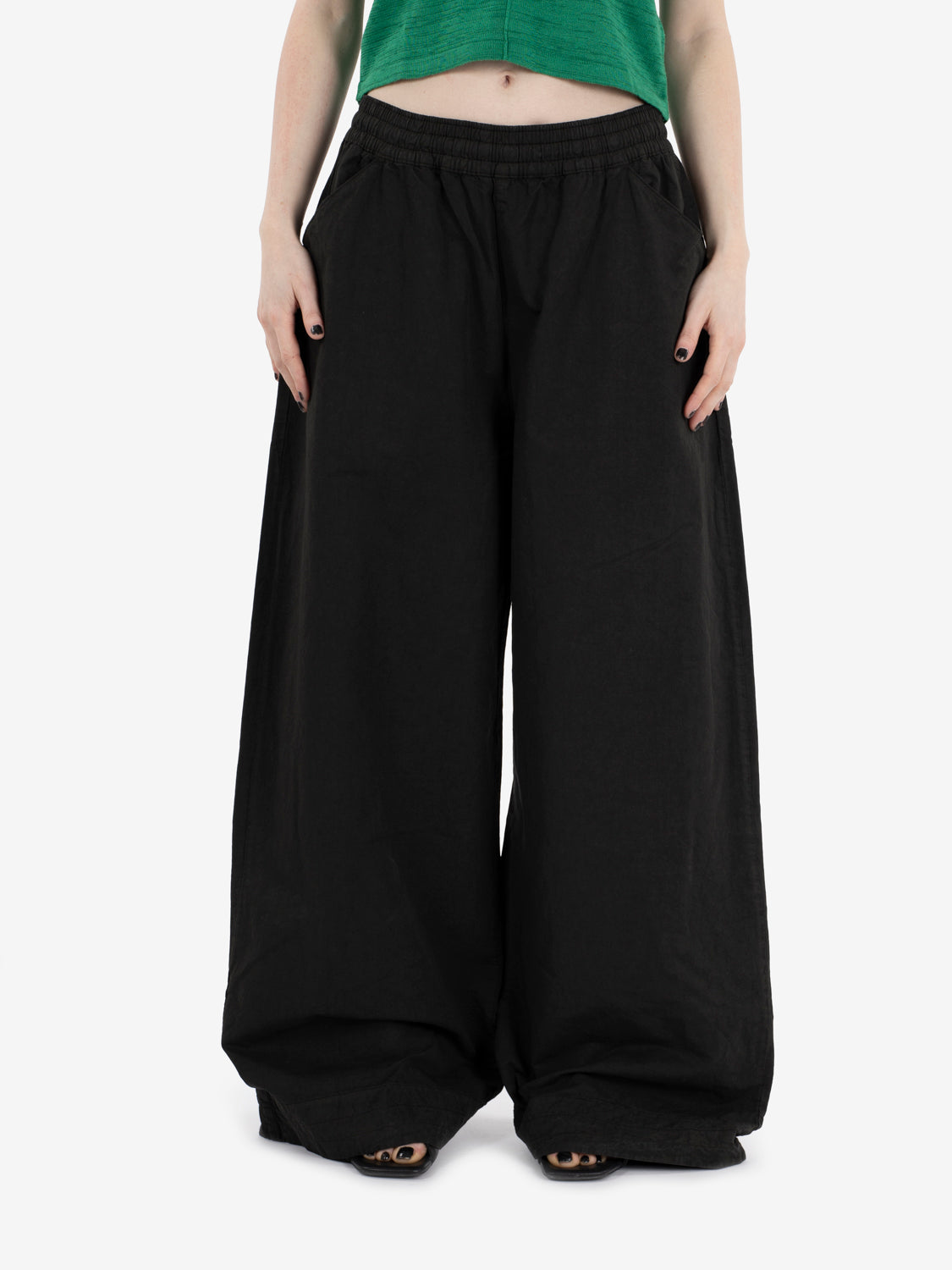 Pantaloni a busta, dietro sbiadito