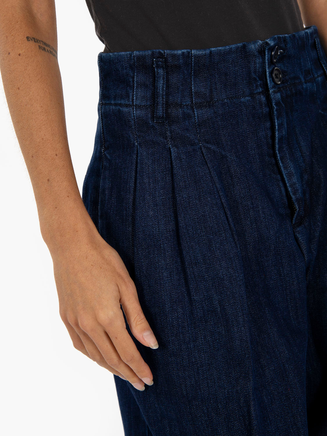 Keaton trousers with indigo pleats