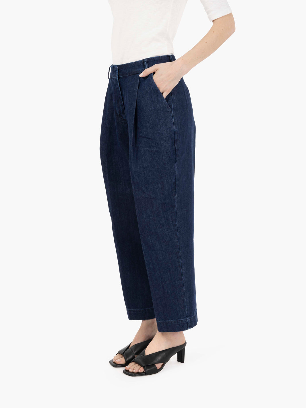 Pantaloni Market con pinces indigo