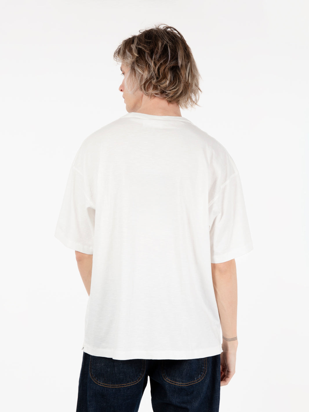 Basic white t-shirt