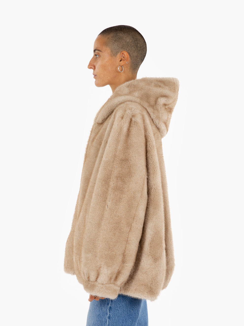 Ecopelliccia con cappuccio beige