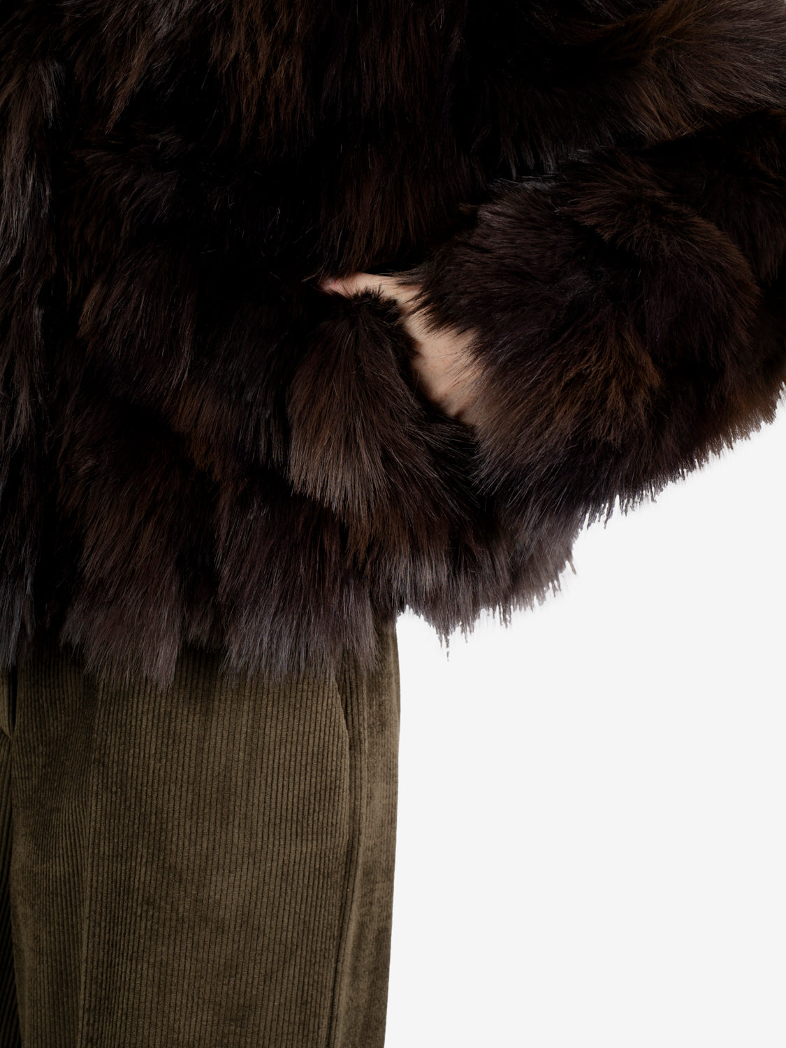 Ecopelliccia corta con colletto marrone