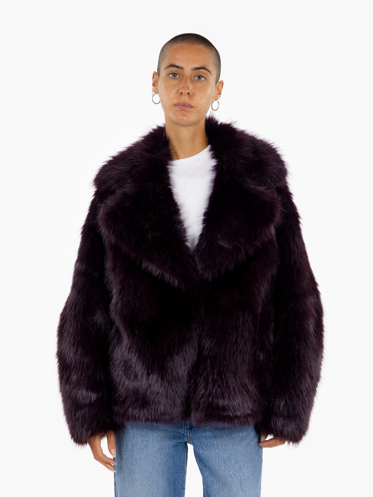 Short aubergine eco fur coat