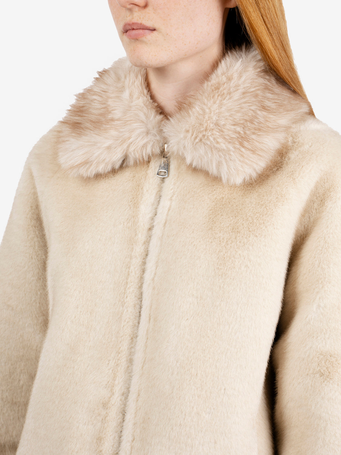 Ecopelliccia Mink con colletto beige