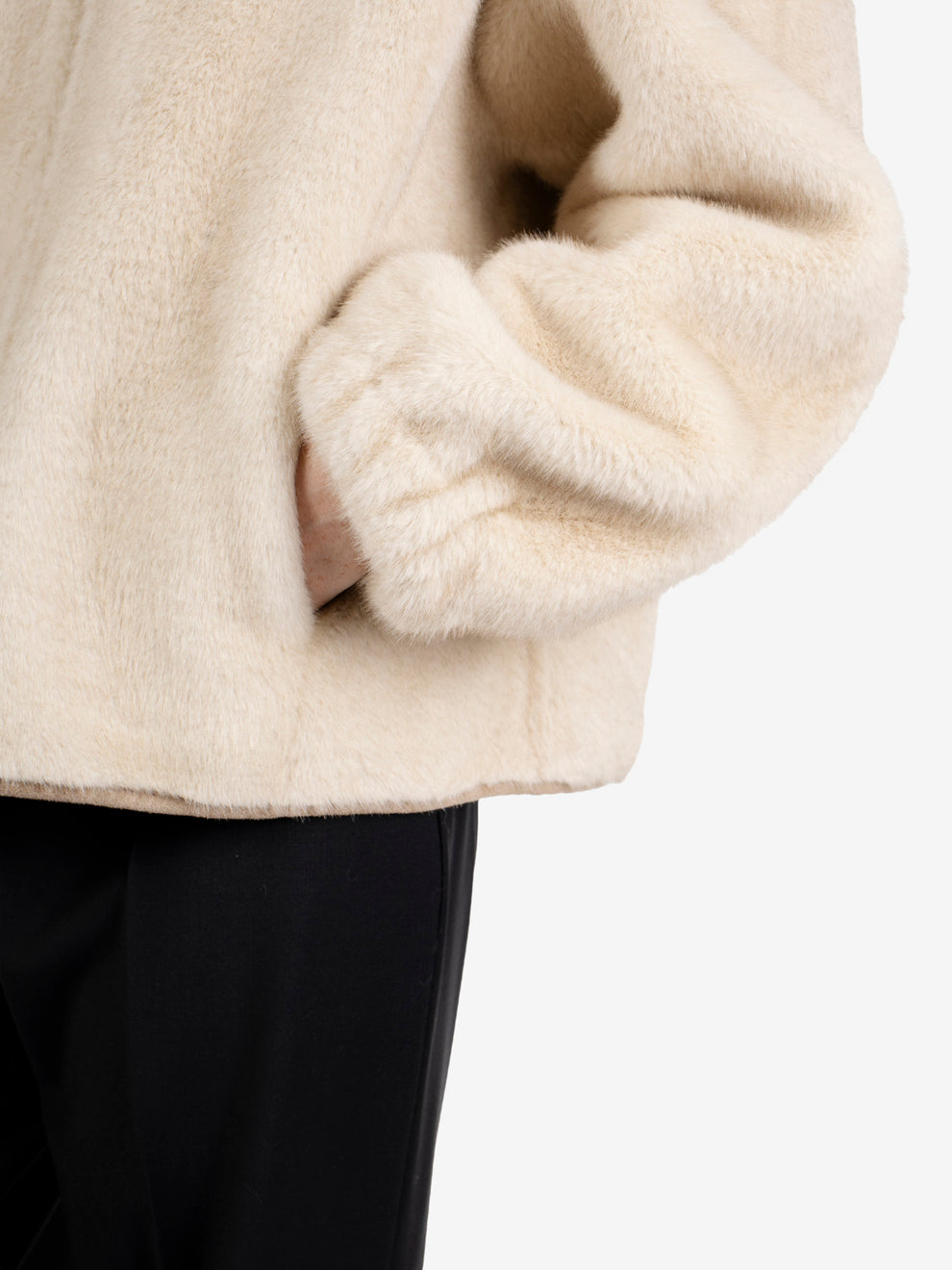 Ecopelliccia Mink con colletto beige