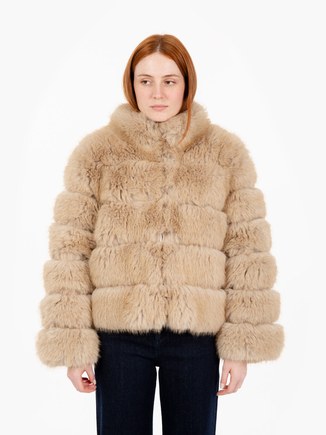 Giacca ecopelliccia con zip beige