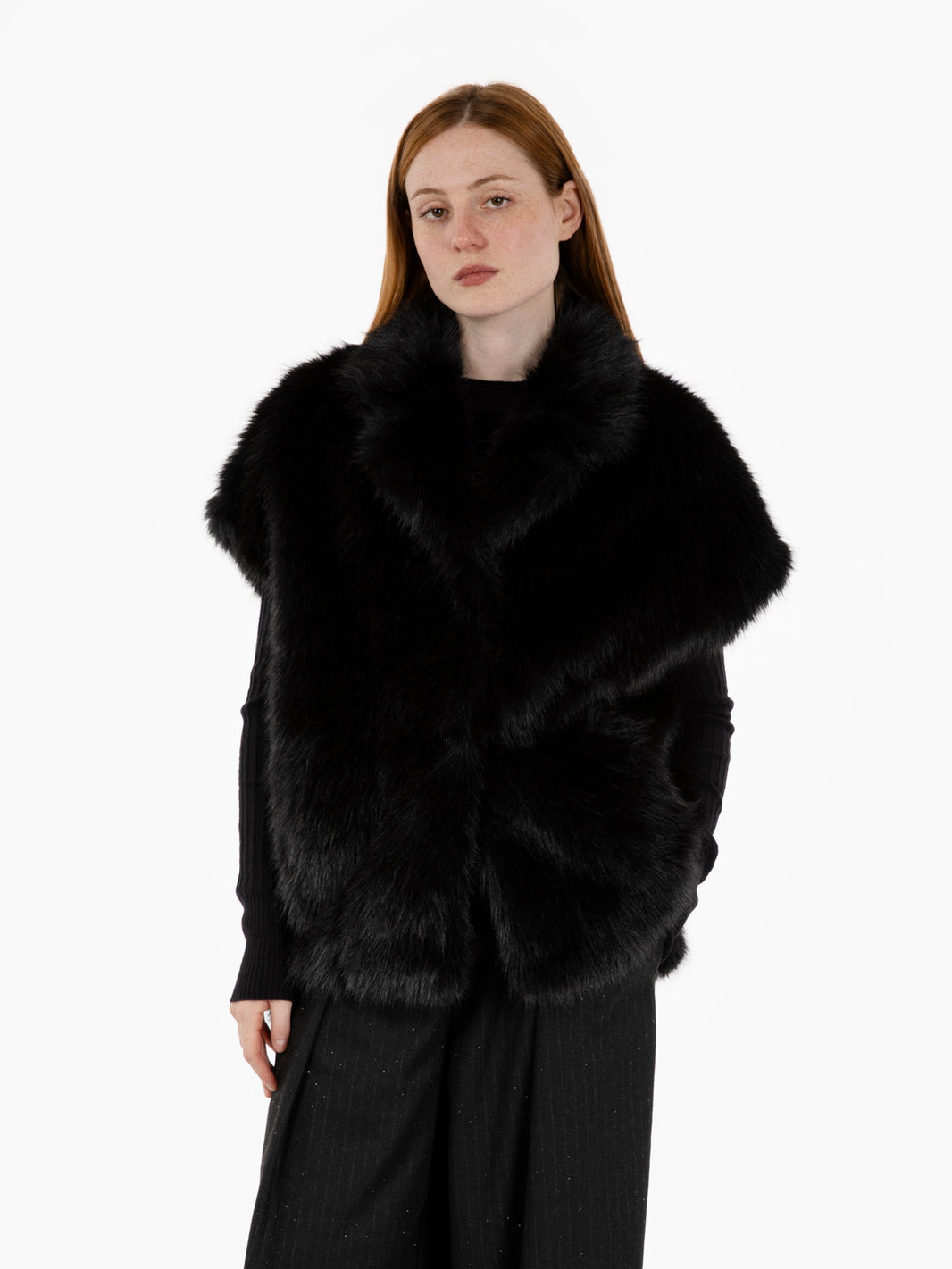 Gilet in ecopelliccia nera