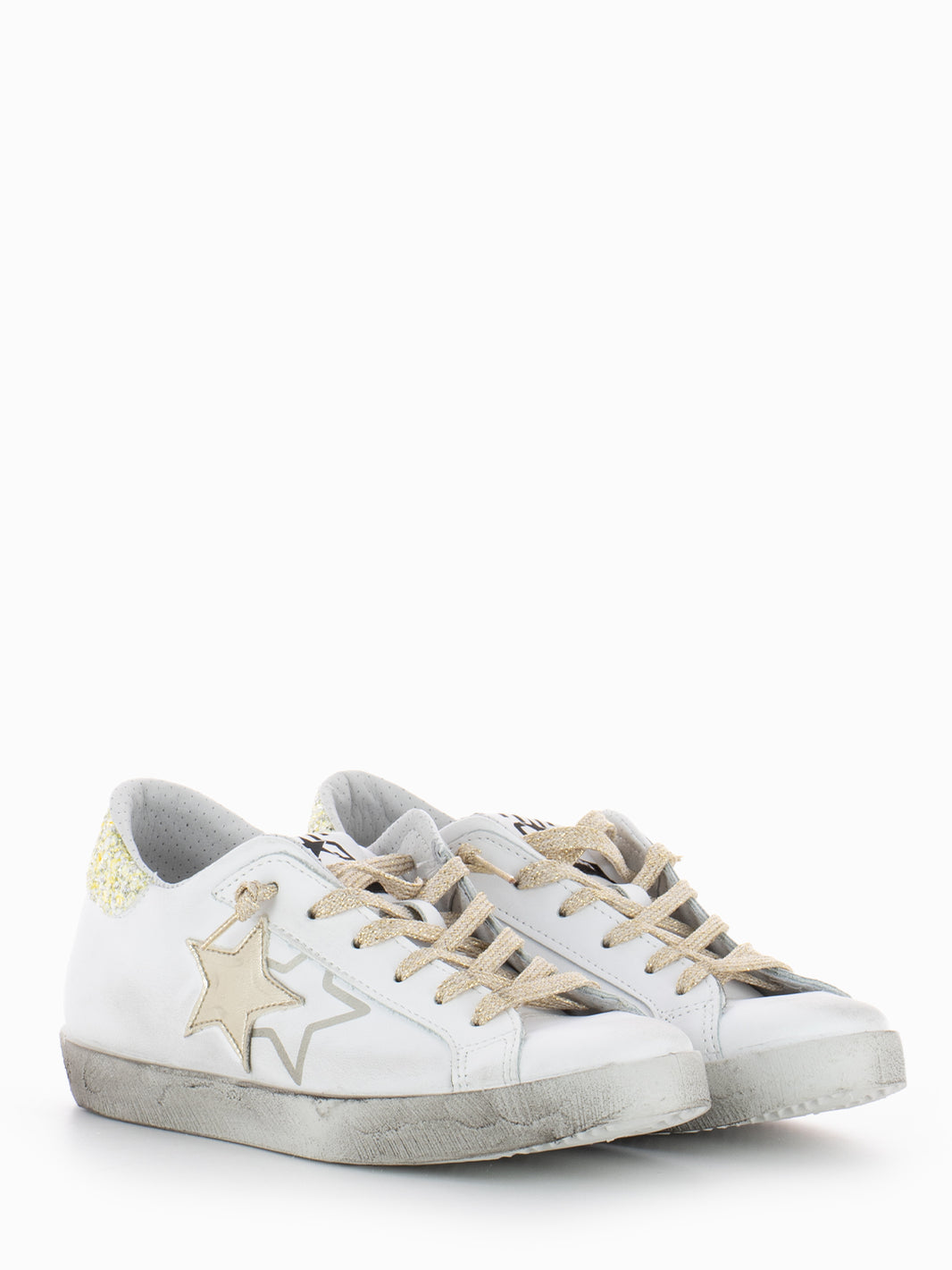 Low sneakers white / gold laminated