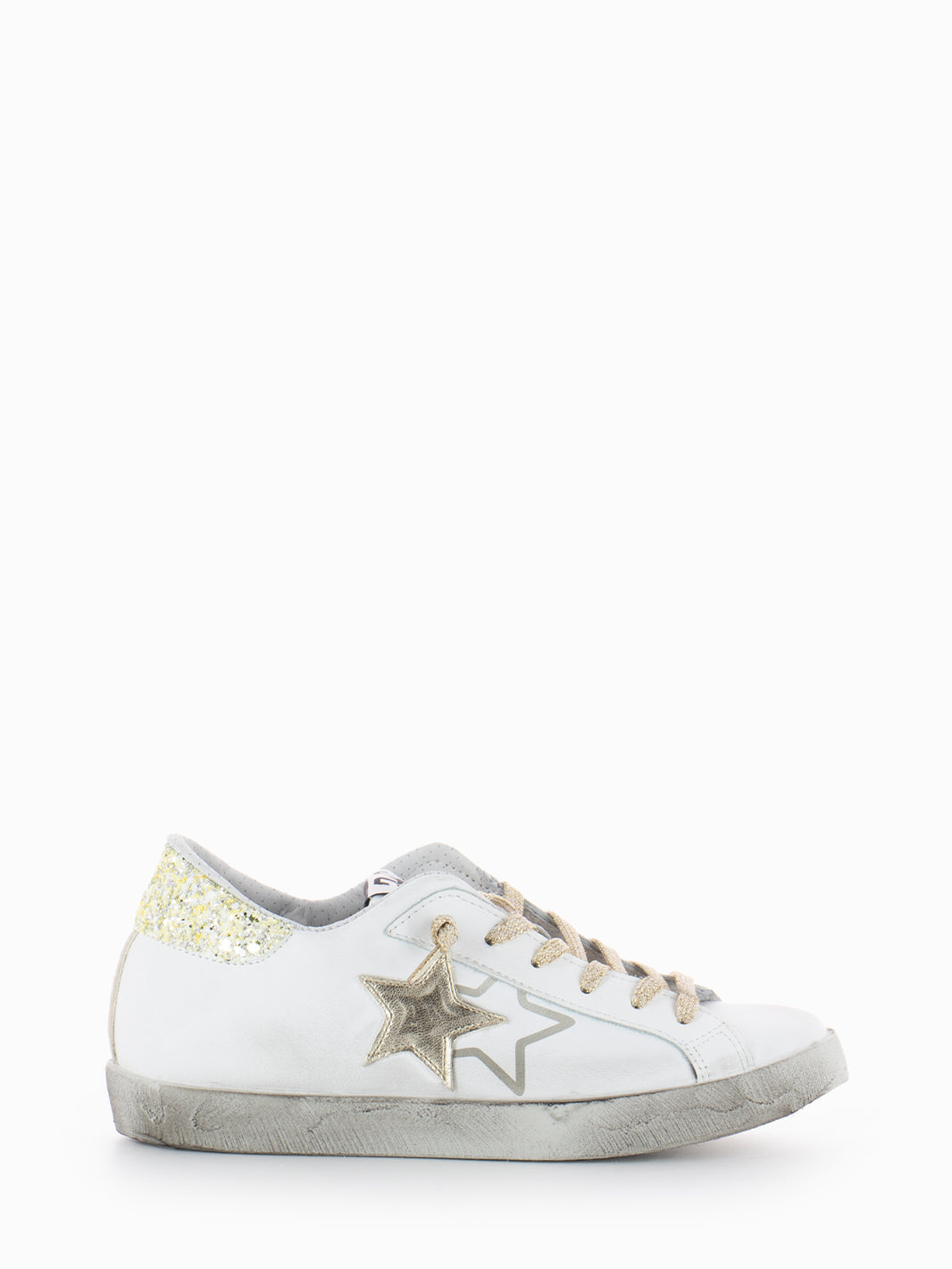 Low sneakers white / gold laminated