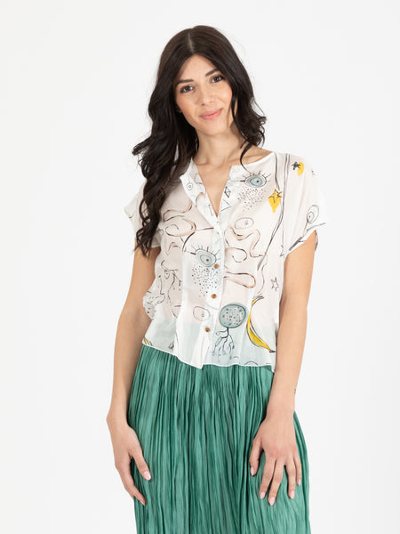 Blusa Novolette con piegoline latte