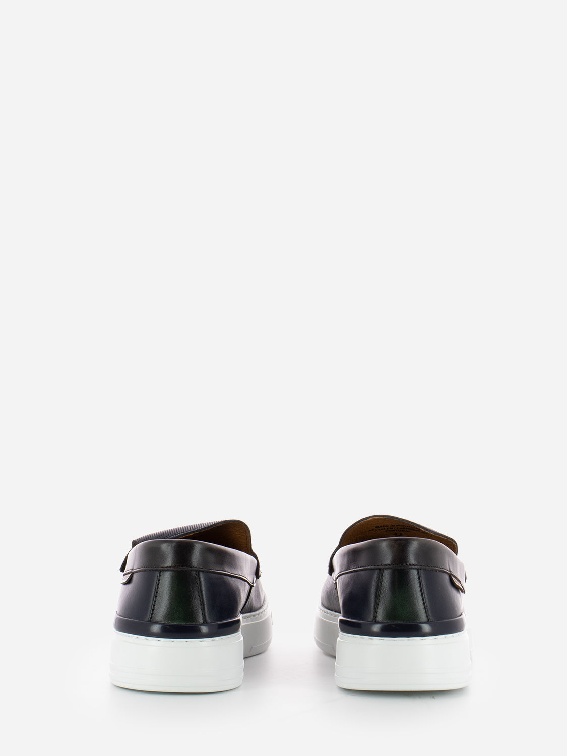 Carson Navy Sneakers